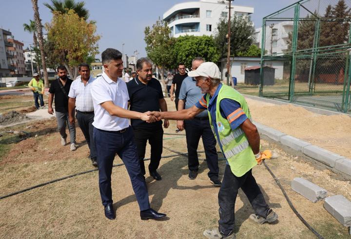 Şener’den yenilenen parka denetim 