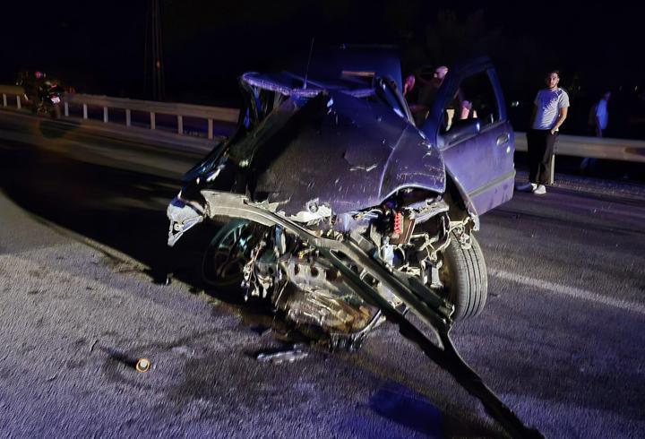 Edirne'de otomobille hafif ticari araç çarpıştı; 5 yaralı