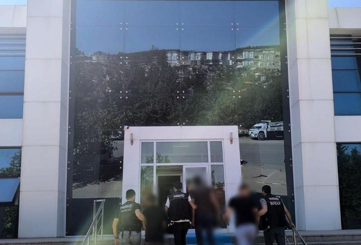 Uyuşturucu operasyonuna 3 tutuklama