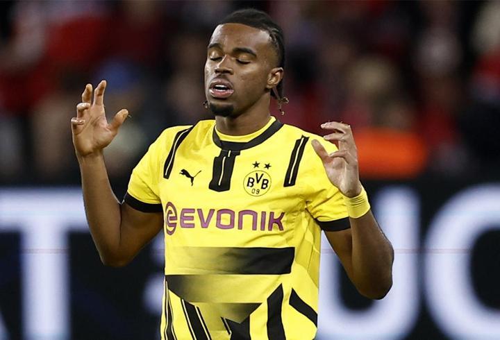 Carney Chukwuemeka, bonservisiyle Borussia Dortmund'a geri döndü