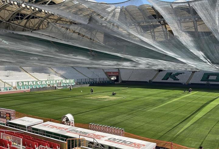 Konyaspor stadyumunu yenilemeye devam ediyor