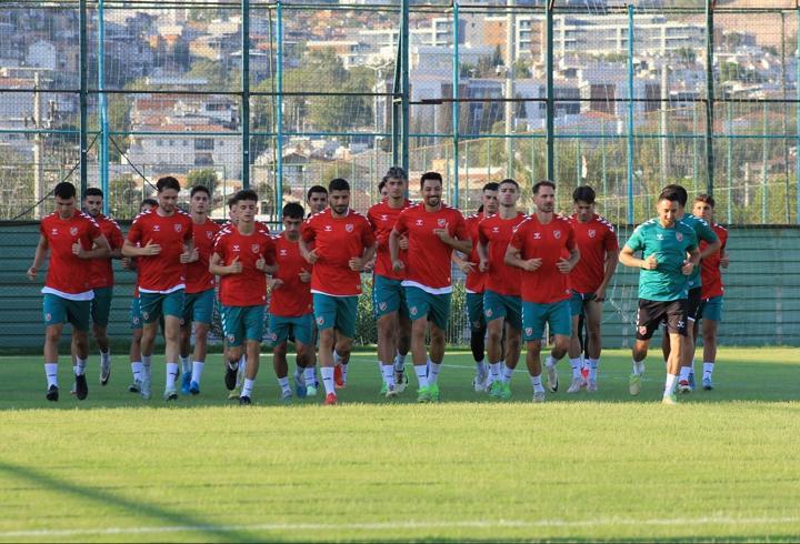 Karşıyaka'nın rakibi karışık