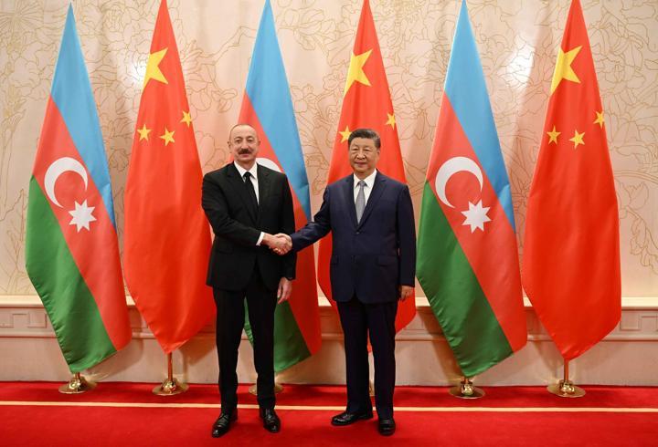 Şi Cinping: Azerbaycan’ın ŞİÖ’ye Katılımını Destekliyoruz