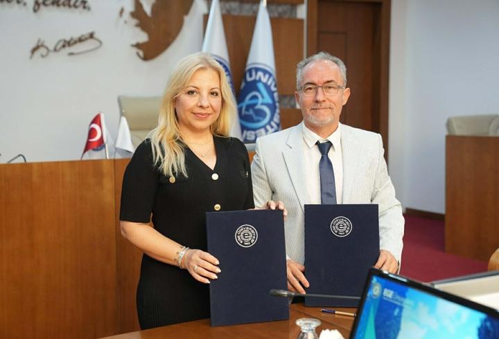 Ege Üniversitesi öğrencilerine İngiltere'de master ve MBA fırsatı
