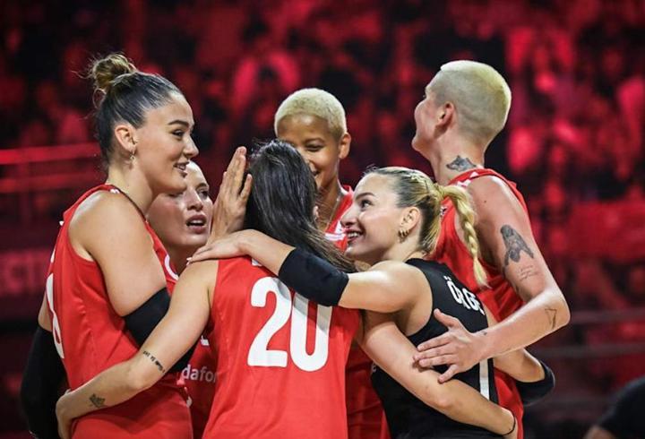 Son dakika haberi: Filenin Sultanları çeyrek finalde