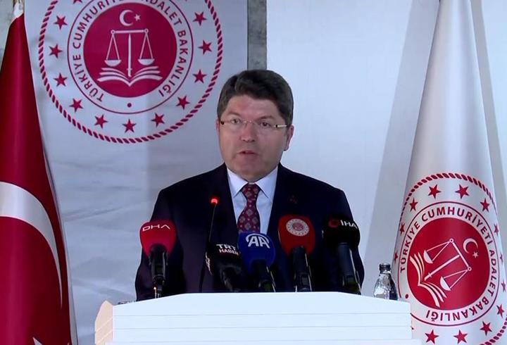 Bakan Tunç'dan CHP kurultay davaları değerlendirmesi