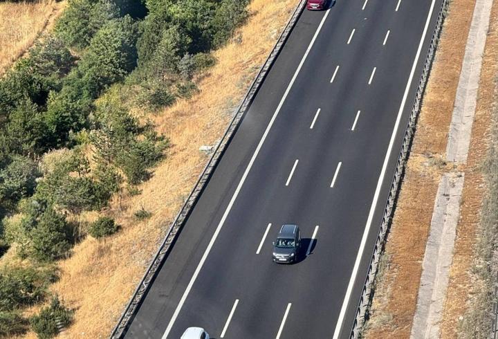 Cayrokopter ile kural ihlali yaptığı tespit edilen sürücülere ceza