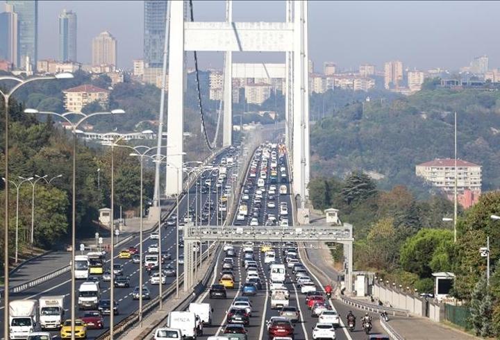 İstanbul'da haftanın 3. iş gününde trafik yoğunluğu
