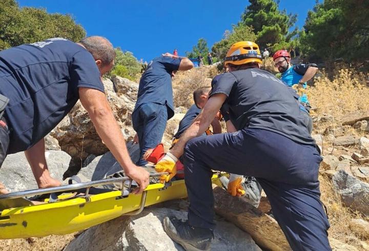Uçuruma düşen arıcı ağır yaralandı