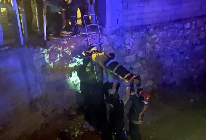 Sakarya'da dereye yuvarlanan motosikletli yaralandı