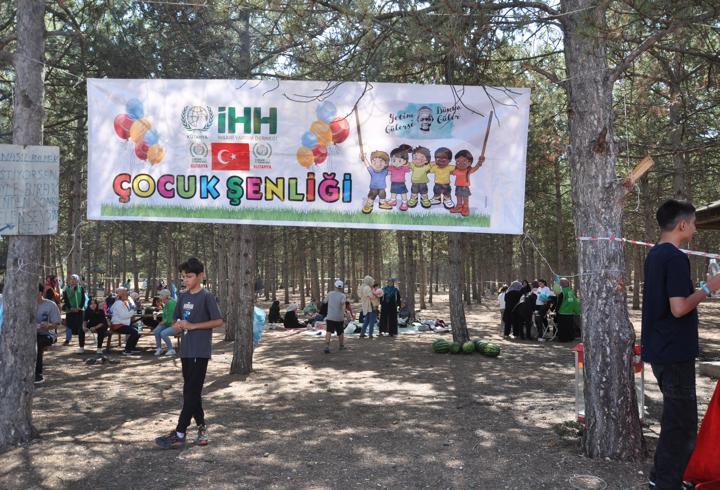 Kütahya'da geleneksel çocuk şenliği yapıldı