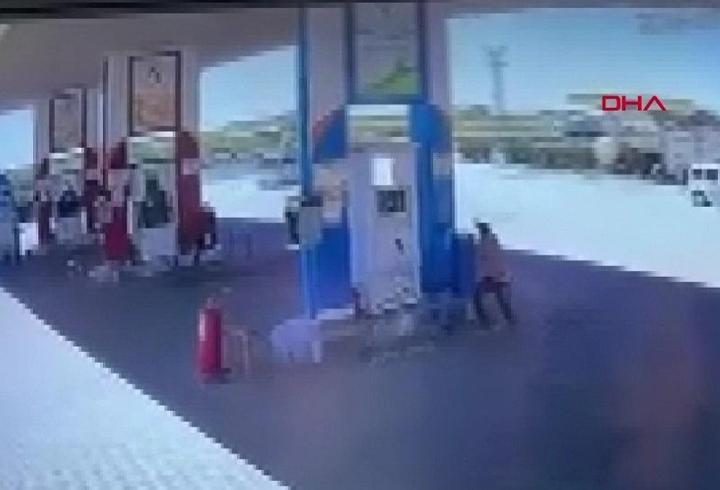 Mardin'de akaryakıt istasyonunda silahlı çatışma!