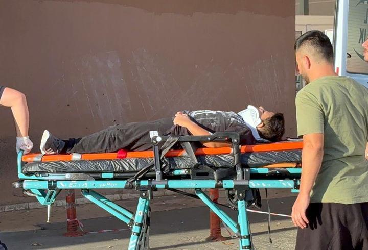 Bisikletiyle kaldırım taşlarına çarpan Ömer, yaralandı