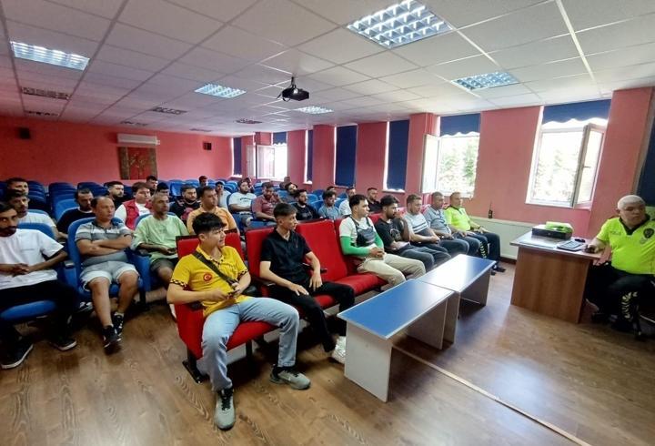 Silifke’de motokuryelere trafik eğitimi