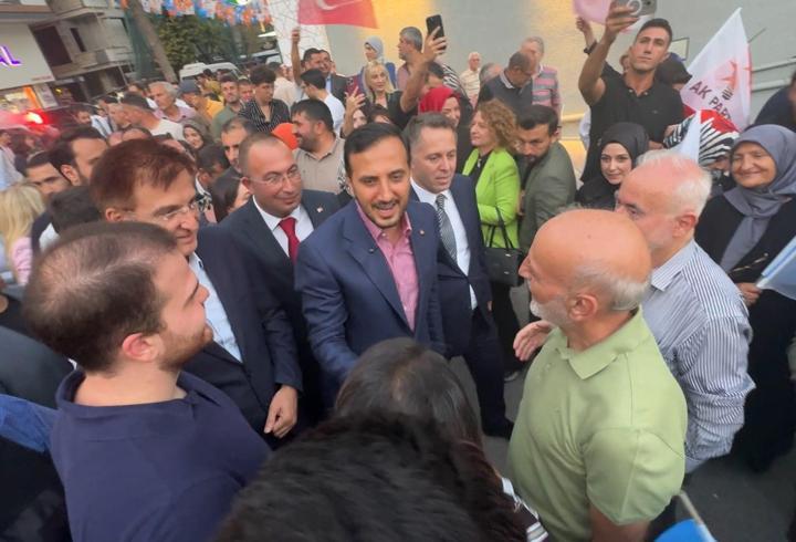 İstanbul - AK Parti Avcılar'da yeni ilçe binasını açtı