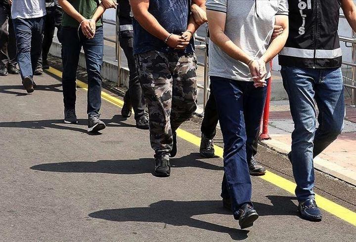 FETÖ operasyonu: 10 subay/astsubaya gözaltı