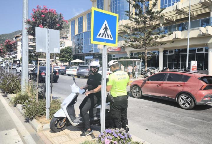 Alanya’da kameralı trafik denetimi