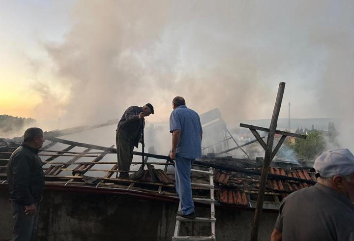 Çorum’da tek katlı evde yangın: 1 kişi dumandan etkilendi