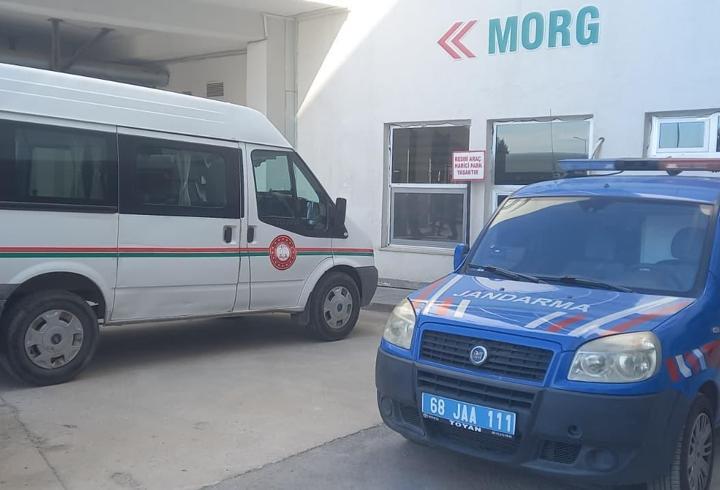 Devrilen vidanjörün sürücüsü öldü