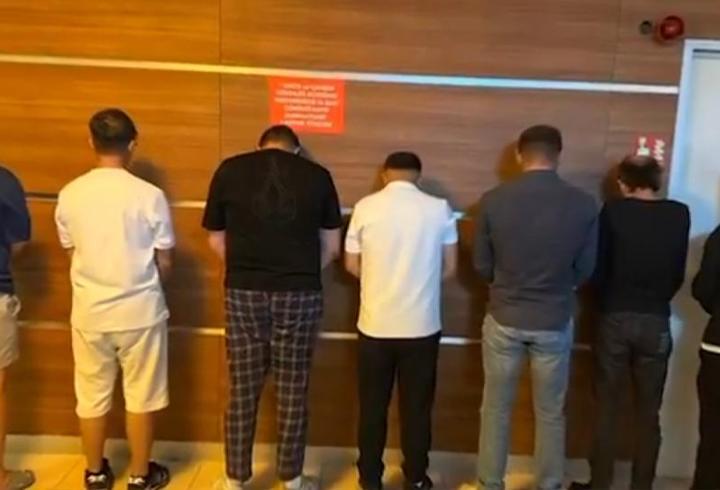 Şehit ailesini dolandıran 11 kişinin yakalandı