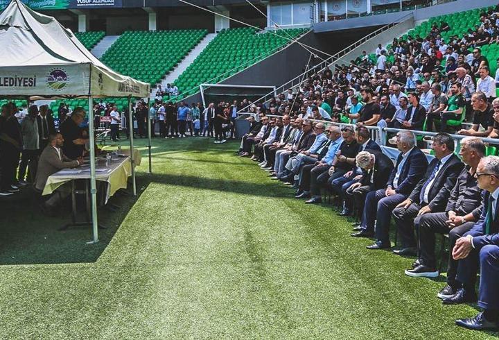 Sakaryaspor'da seçim kararı alındı