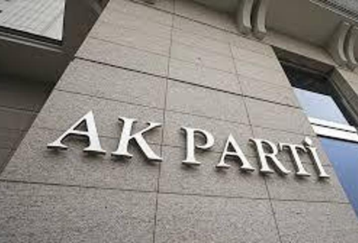 AK Parti 8 ilde yeni yönetimlerin göreve başlayacağını bildirdi