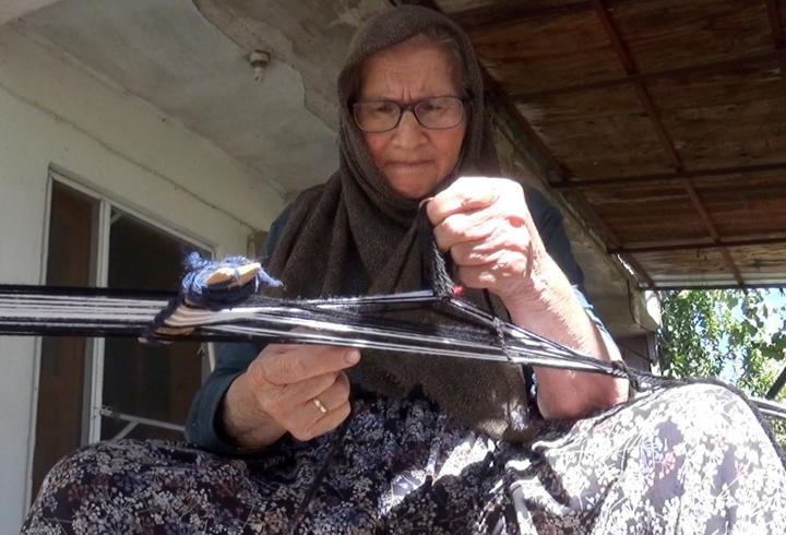 Elif Teyze 'kolan' kültürünü yaşatıyor