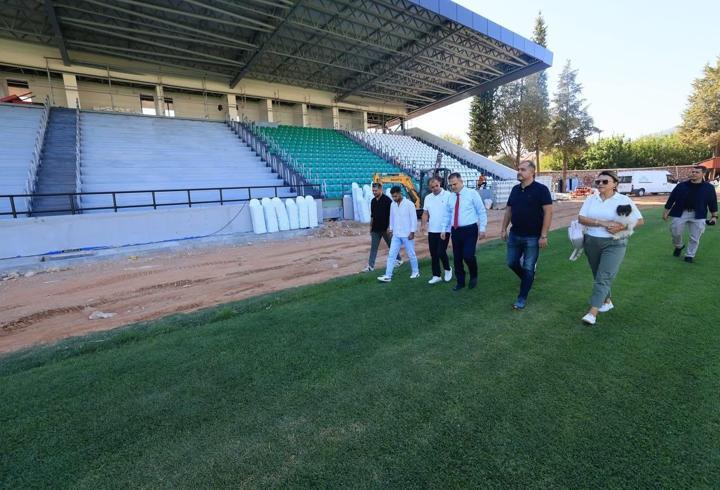 Muğlaspor'da Vali Akbıyık stat teftişinde