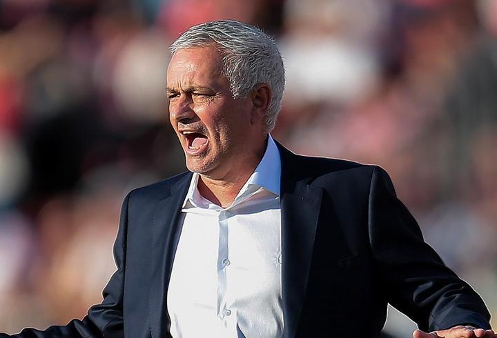 Şampiyonluk yarışındaydı, üçüncü sıraya geriledi! Mourinho'nun Benfica'sı kötü halde...