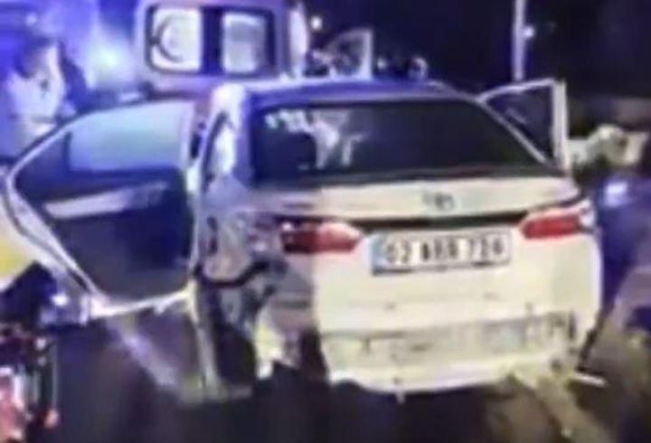 Gaziantep'te 2 otomobil çarpıştı; 1 ölü, 3 yaralı