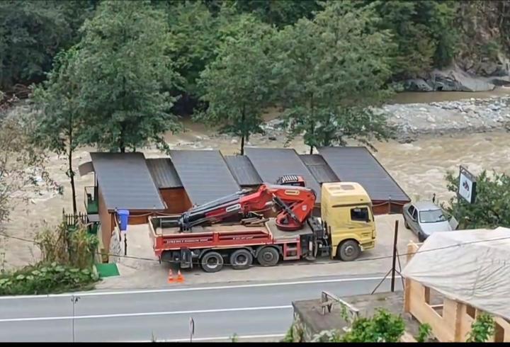 Rize'deki sel sonrası tiny hause ve bungalovlar kaldırılıyor