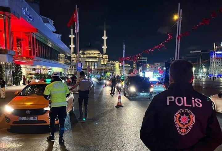 İstanbul'da aranan 544 zanlı yakalandı