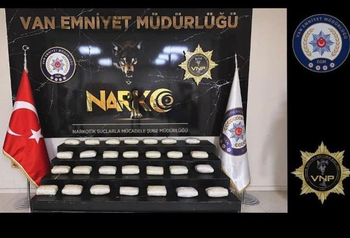 Van'da 28 kilo 640 gram metamfetamin ele geçirildi