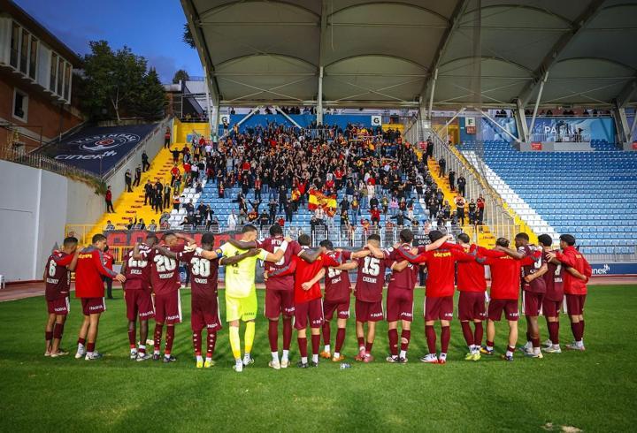 Namağlup Göztepe, seriyi sürdürüyor