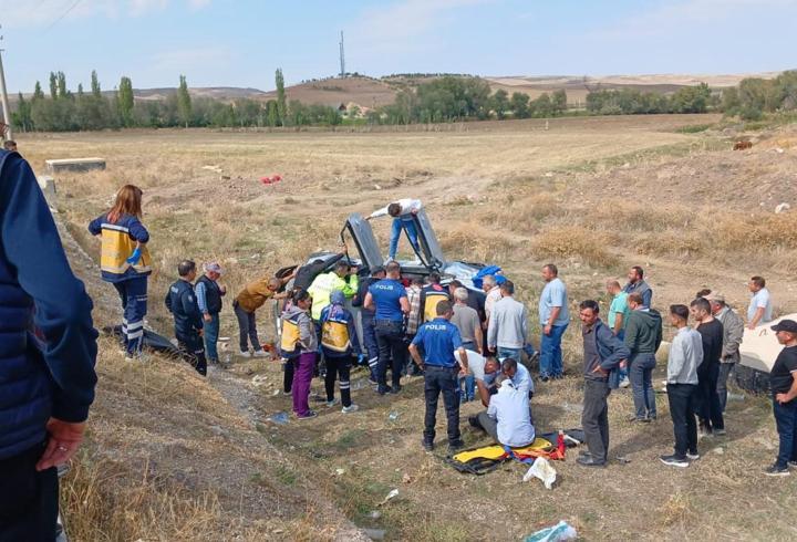 Çorum’da düğün konvoyunda kaza: 2 yaralı