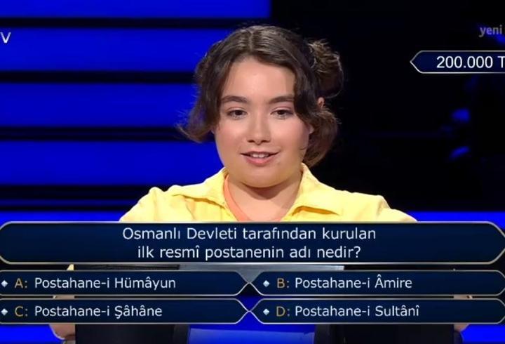 Osmanlı Devleti tarafından kurulan ilk resmi postanenin adı nedir?