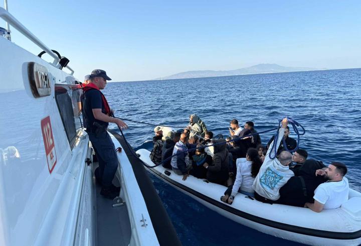 Bodrum’da 24 kaçak göçmen ile 2 organizatör yakalandı