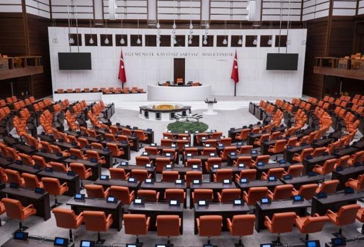 Meclis bugün açılıyor: Hangi teklifler görüşülecek?