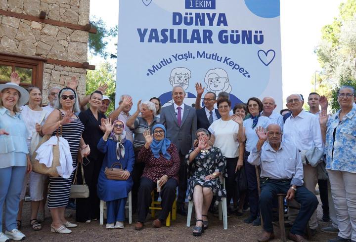 Kepez’de Dünya Yaşlılar Günü kutlaması