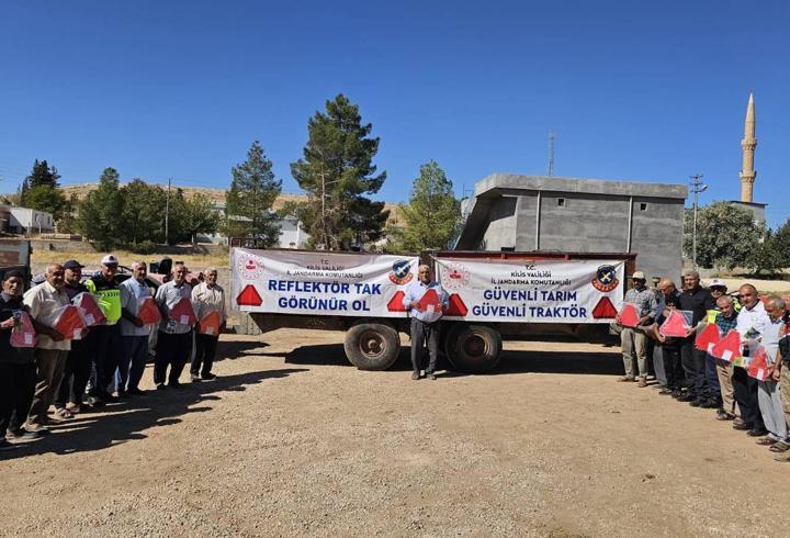 Kilis’te, jandarmadan traktör sürücülerine eğitim