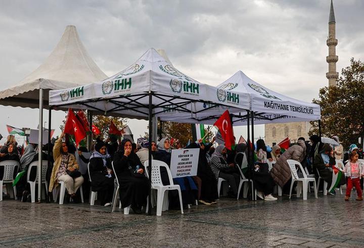 Eminönü’nde Gazze için özgürlük nöbeti
