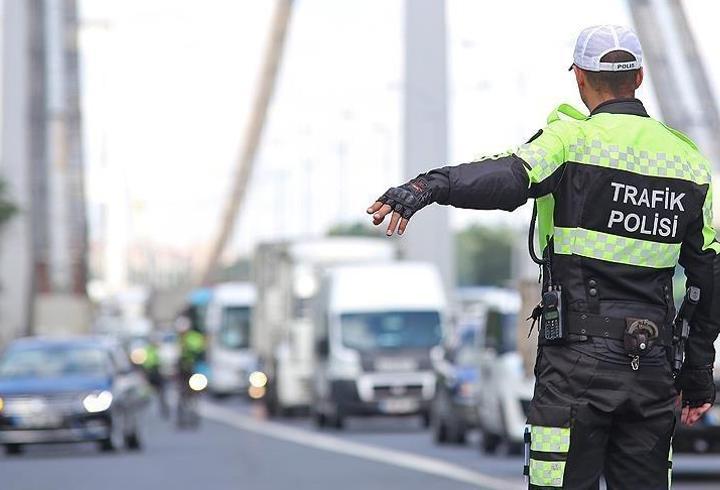 SÜRÜCÜLER DİKKAT! Meclis'te görüşülecek: Trafik ihlallerine ağır cezalar yolda