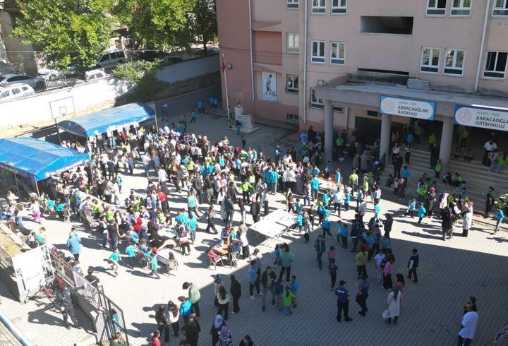 Feke’de Gazze’ye yardım kermesi