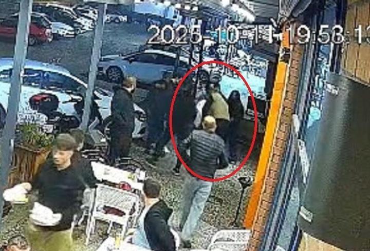 İnternetten öğrendiği Heimlich’le hayat kurtardı! O anlar kamerada...