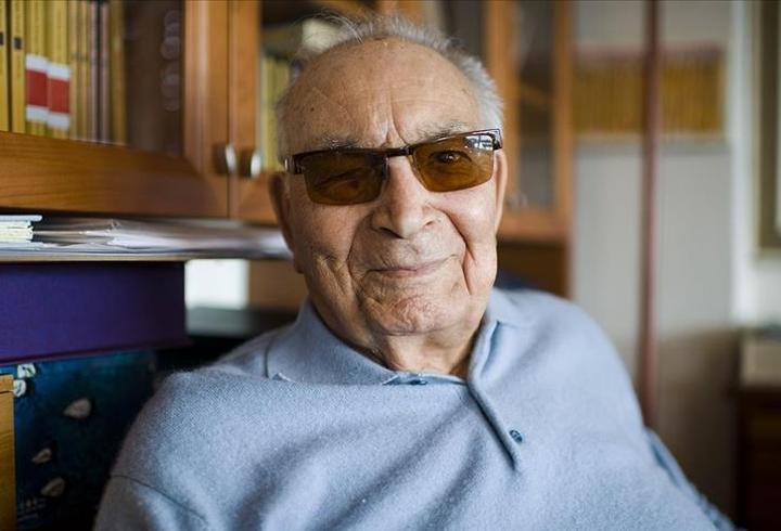 Yaşar Kemal Kimdir, Eserleri Nelerdir? Yaşar Kemal'in Hayatı...