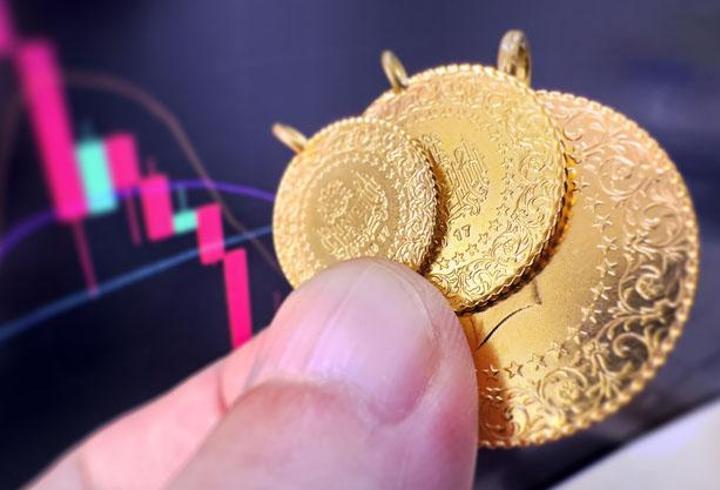 ABD-Çin ticaret savaşı piyasaları vurdu! Altın rekor seviyeye ulaştı, gümüş tarihi zirveyi gördü ABD-Çin ticaret savaşı piyasaları vurdu! Altın rekor seviyeye ulaştı, gümüş tarihi zirveyi gördü