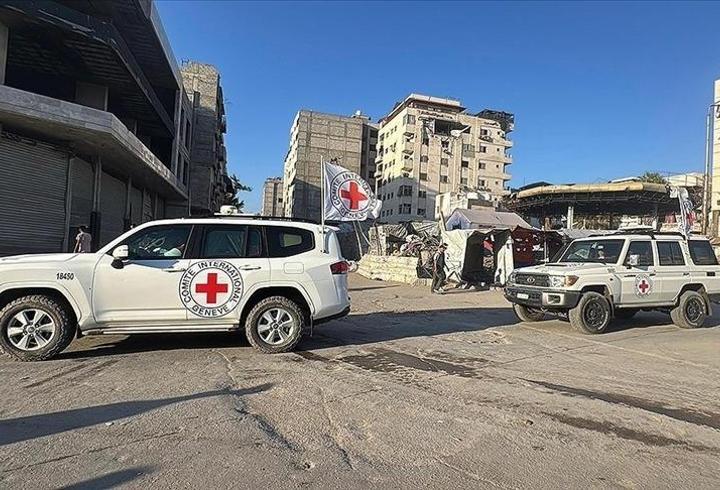 İsrail: Hamas'ın teslim ettiği 4 ceset esirlere ait