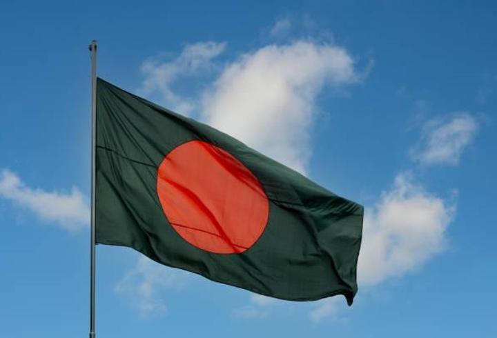 Bangladeş’te tekstil fabrikasında yangın: 16 ölü