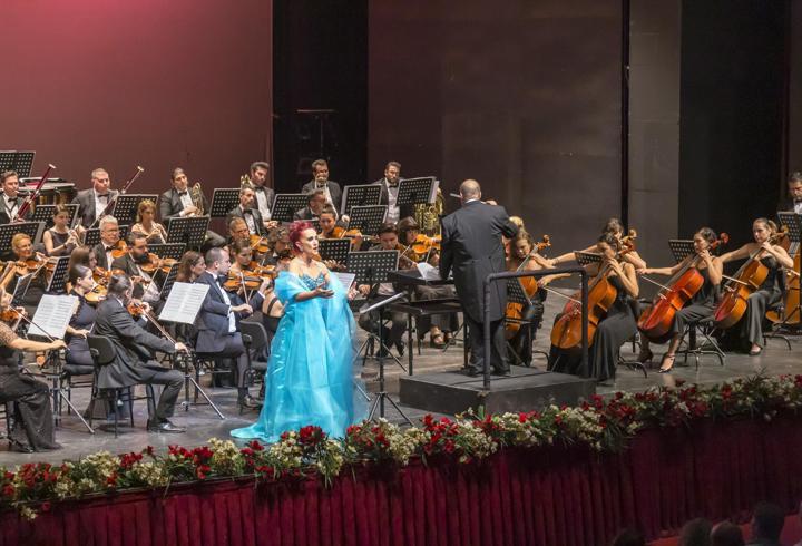 Sezonun ilk prömiyeri: Yevgeni Onegin