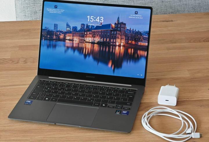 Galaxy Book5 Pro 14 rakiplerinin gerisinde mi?